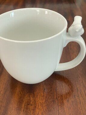 Vtg Pier 1 Imports White Porcelain Mug w/ Bird Handle 4.5" Coffee Tea Soup
